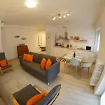 The Boulevard Alcove, Semi-central&quiet Suite, With Balcony!