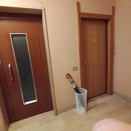 The Boulevard Alcove Semi-Central&Quiet Suite, With Balcony! Lecco
