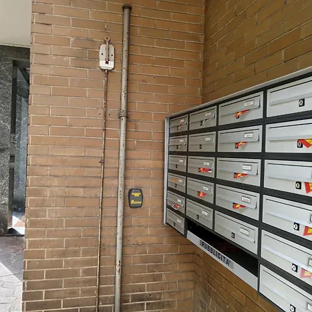 The Boulevard Alcove, Semi-central&quiet Suite, With Balcony! 公寓 莱科