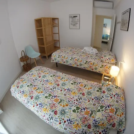 The Boulevard Alcove, Semi-central&quiet Suite, With Balcony! 公寓