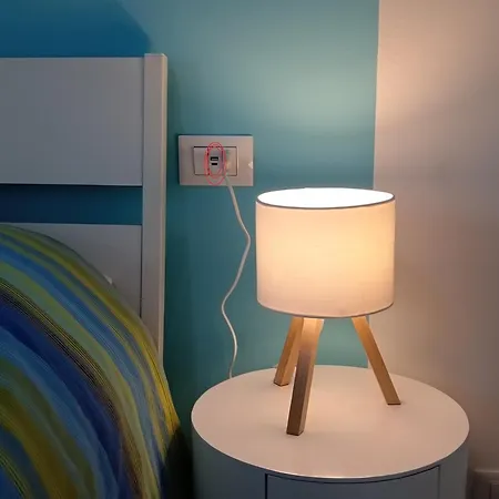 The Boulevard Alcove, Semi-central&quiet Suite, With Balcony! * Lecco