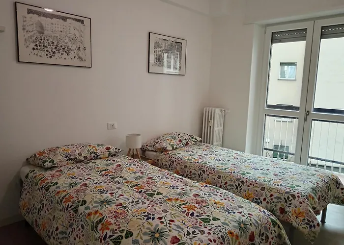アパート The Boulevard Alcove, Semi-central&quiet Suite, With Balcony! レッコ